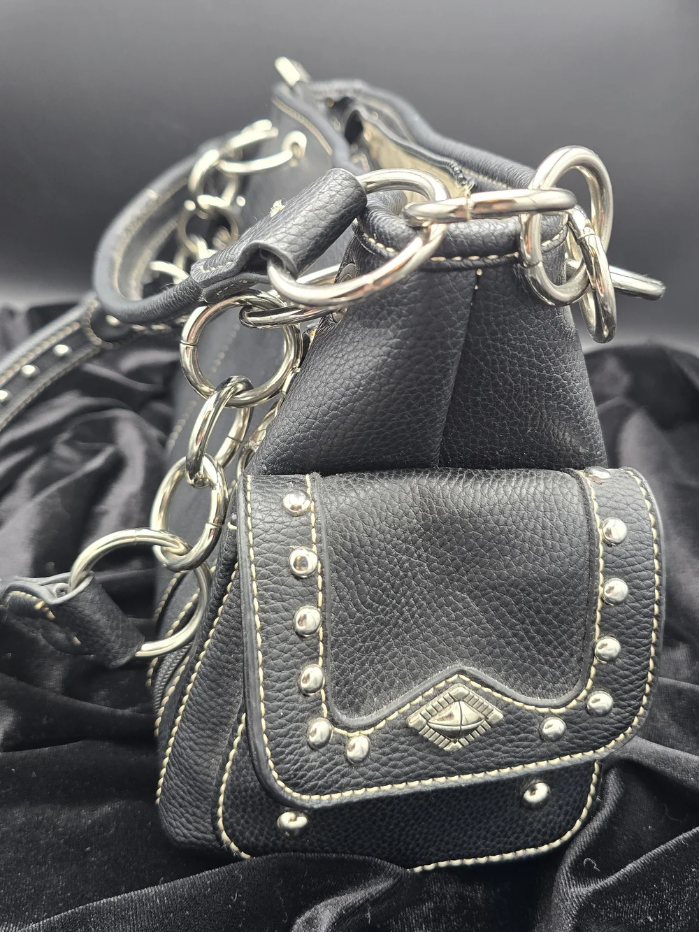 Montana West Black Embroidered Sugar Skull Shoulder Bag (Conceal Carry Bag)